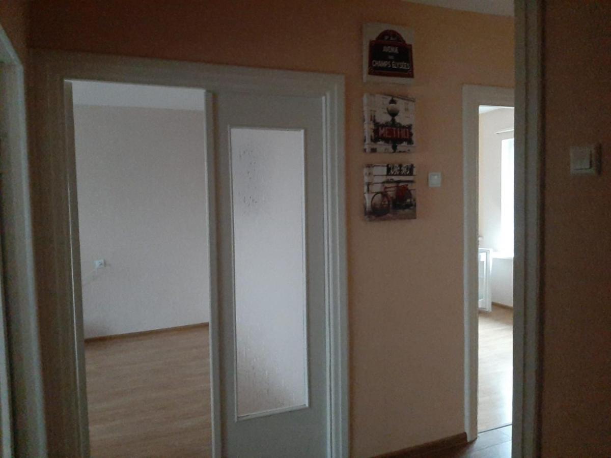 Ergli Apartment Екстериор снимка